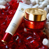 Estee Lauder 官网：订单满$50可免费自选4件豪华小样