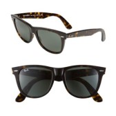 7.5折！Ray-Ban 'Classic Wayfarer XL' 雷朋 意大利制 经典 54mm 墨镜 两色热卖 $112.5（约732元）