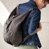 日亚：从学生到上班族, 在这里买到让你满意的男用包 6.5折起