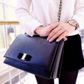 Saks Fifth Avenue：Salvatore Ferragamo 精选时尚手袋满减高达$275