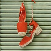 Tory Burch 2016画册主打款超正橘红色渔夫绑带凉鞋满减7折 $245（约1592元）