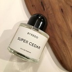 Byredo Super Cedar 新香参天雪松香水热卖