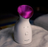 Panasonic 纳米离子蒸面器粉色款 $144（约935元）