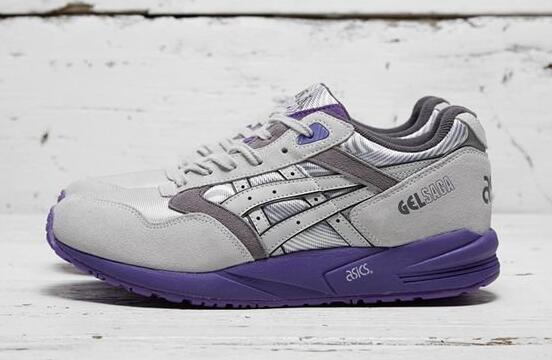 Asics 亚瑟士 Gel Saga 经典女士复古跑鞋