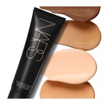 Beauty.com现有Nars全新Velcet Matte润色防晒面霜8折