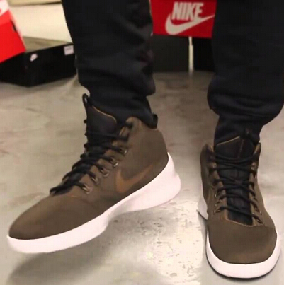 NIKE 耐克 Hyperfr3sh Mid Off Court 男款休闲运动鞋