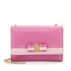 Salvatore Ferragamo 手袋钱包热卖