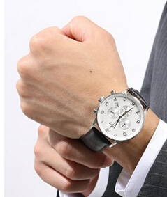 Edox 依度 Les Vauberts 10408-3A-ABN 男士腕表