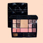 Dior 迪奥 旅行彩妆盒 545元