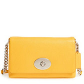 COACH 'Crosstown' 黄色真皮斜挎包 $116.98（约950元）