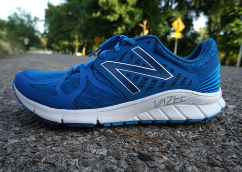 New Balance Vazee Rush疾风系列男士跑鞋 蓝色款
