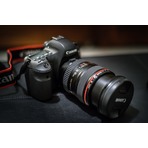 Canon EOS 5D Mark III 全幅单反相机(带EF 24-105mm红圈镜头)