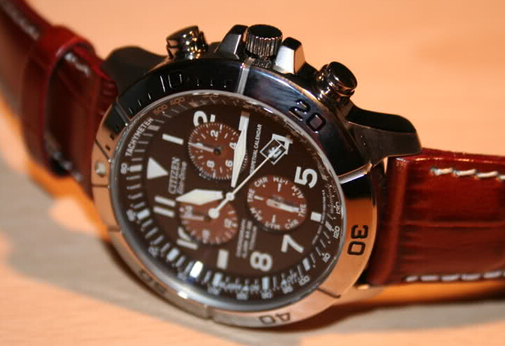 新低价！CITIZEN 西铁城 男款光动能计时腕表 BL5250-02L