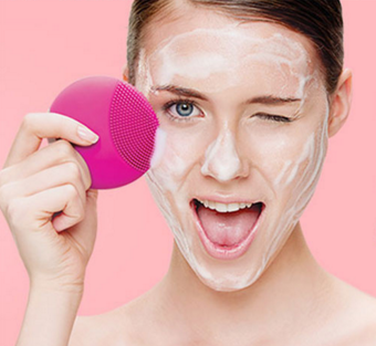 FOREO 斐珞尔 LUNA 迷你 电动音速净透硅胶洁面仪 花瓣粉色 550元包邮