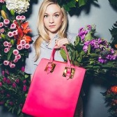 Saks Fifth Avenue：Sophie Hulme 貌美正室包满$350立减$75