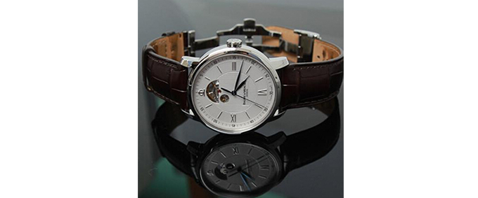 BAUME & MERCIER 名士 MOA08688 男士自动机械腕表