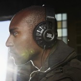 沉浸在音乐的世界！JBL Synchros S700 头戴式旗舰级线控耳机 $99.99（约660元）