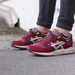 亚瑟士Asics Gel-Saga 酒红色复古运动慢跑男鞋 H538L