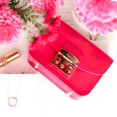 好价！Furla 芙拉 牛皮链条包 红色 ￡175（约1575元）