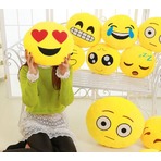 行走的表情包！13吋 Emoji Pillow 表情抱枕