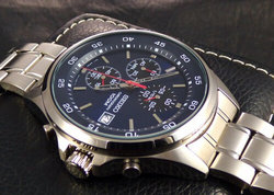 Seiko精工 男士三眼计时不锈钢腕表 SKS475