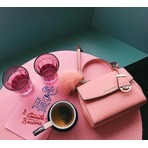 Michael Kors 迷你Ave挎包低价热卖