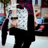 Saks Fifth Avenue：Bao Bao Issey Miyake 美包满额送高达$900礼卡