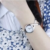 美过手链！Calvin Klein Enlace 镯式女士腕表 $68（约477元）
