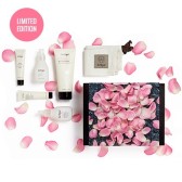 Lookfantastic 遇见茱莉蔻 玫瑰限量美妆盒 ￡40（约356元）