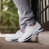 Asics 亚瑟士 Gel-Lyte III Evo 男士经典复古跑鞋 $59.99（约420元）