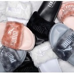 Rihanna x Puma 毛毛拖鞋新色发售！