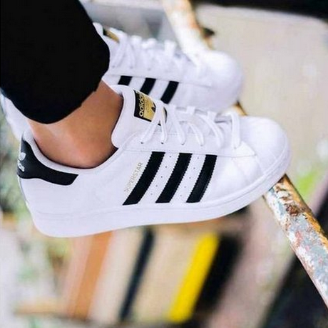 情侣款！Adidas阿迪达斯三叶草Superstar 2经典黑白金标情侣款板鞋