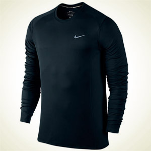 FinishLine：Nike Dri-FIT Miler黑色长袖衫