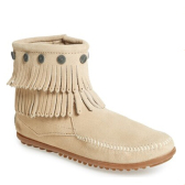 Minnetonka 'Double Fringe' Boot 女款真皮流苏装饰短靴 $55.99（约389元）