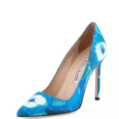 Manolo Blahnik 印花缎面气质高跟鞋 降至$308（约2145元）