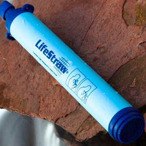 户外生存神器！LifeStraw Personal 户外净水吸管