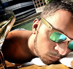 Ray-Ban雷朋  Wayfarers系列 徒步旅行者太阳镜 RB2140-611019-50