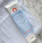 First Aid Beauty 修复洗面奶 142g $15（约105元）