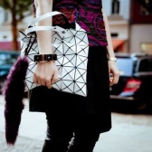 Saks Fifth Avenue：Bao Bao Issey Miyake 时尚美包满额送高达$700礼卡