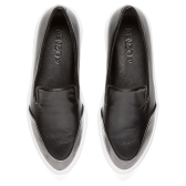 劲爆4折！Kenzo 黑色百搭平底鞋 £102（约888元）