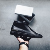 Neiman Marcus：Common Projects 最值得收的小白鞋 满额送礼卡高达$300！