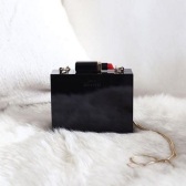 【55专享】Lulu Guinness 么么哒嘴唇包 口红链条手包 8折！£196（约1706元）