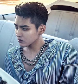 Harrods现有Burberry 2016秀款男女服饰火热开卖