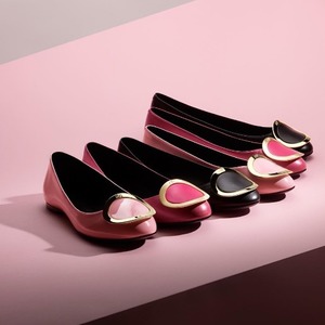 Harrods现有Roger Vivier美鞋热卖