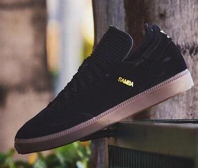 adidas Originals 阿迪达斯 Samba MC Leather 男士板鞋