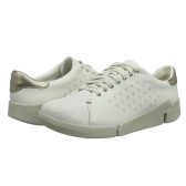 当花瓣遇上小白鞋！Clarks 其乐 Tri Abby 三瓣底女款鞋 69.59欧（约525元）