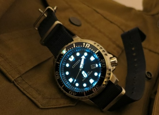 Citizen 西铁城 Promaster系列 男士光动能石英潜水表 BN0151-09L