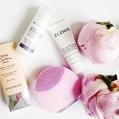 【黑五支付宝红包周】Feelunique中文官网：黑五给力折扣！Moroccanoil、EVE LOM、FOREO、纪梵希、Burberry 低至5折！