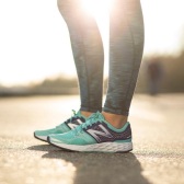 黑5预热第二场！Joes New Balance Outlet：新百伦运动鞋额外9折+免运费