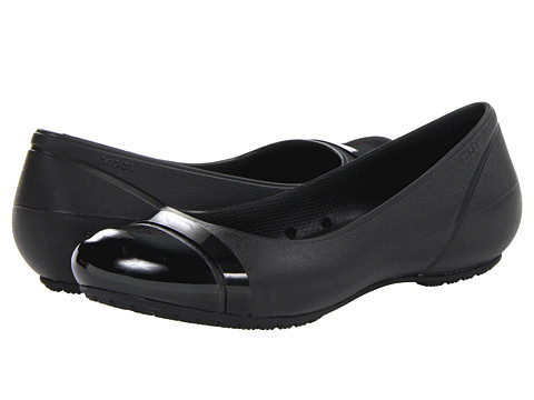 Crocs 卡骆驰 Cap Toe Flat 女款休闲平底鞋